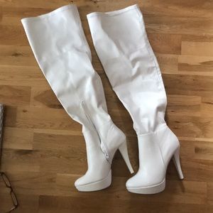 Over the knees boots